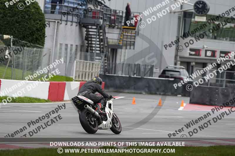 donington no limits trackday;donington park photographs;donington trackday photographs;no limits trackdays;peter wileman photography;trackday digital images;trackday photos